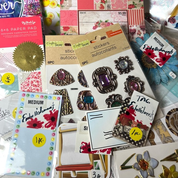 SUPER SCRAPBOOKING SAMPLER GIFT SET - Picture 4 of 16